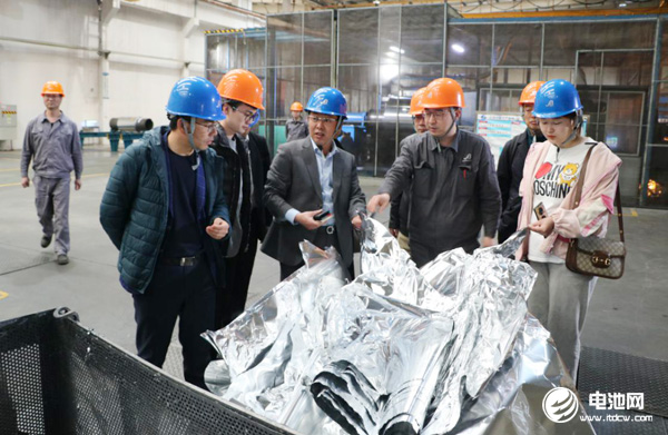 安徽中基電池鋁箔產能釋放 萬順新材前三季度預盈超1.6億