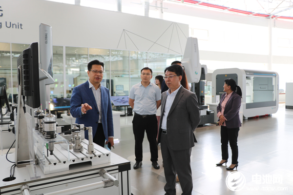 中關(guān)村新型電池技術(shù)創(chuàng)新聯(lián)盟秘書長于清教一行參觀考察海克斯康制造智能 中關(guān)村新型電池技術(shù)創(chuàng)新聯(lián)盟秘書長于清教一行參觀考察海克斯康制造智能