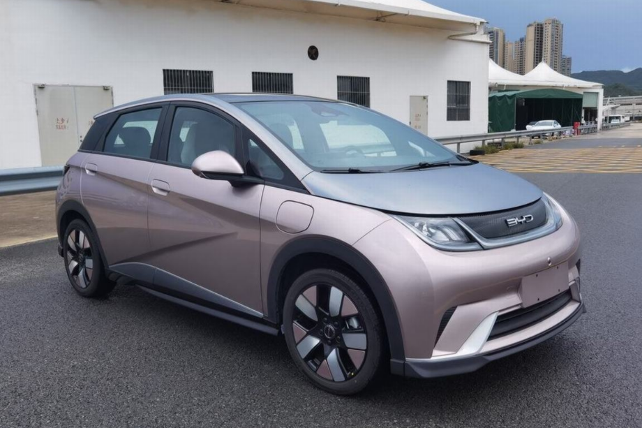 圖片來(lái)源:工信部企業(yè)申報(bào)車型公示信息 圖片來(lái)源:工信部企業(yè)申報(bào)車型公示信息