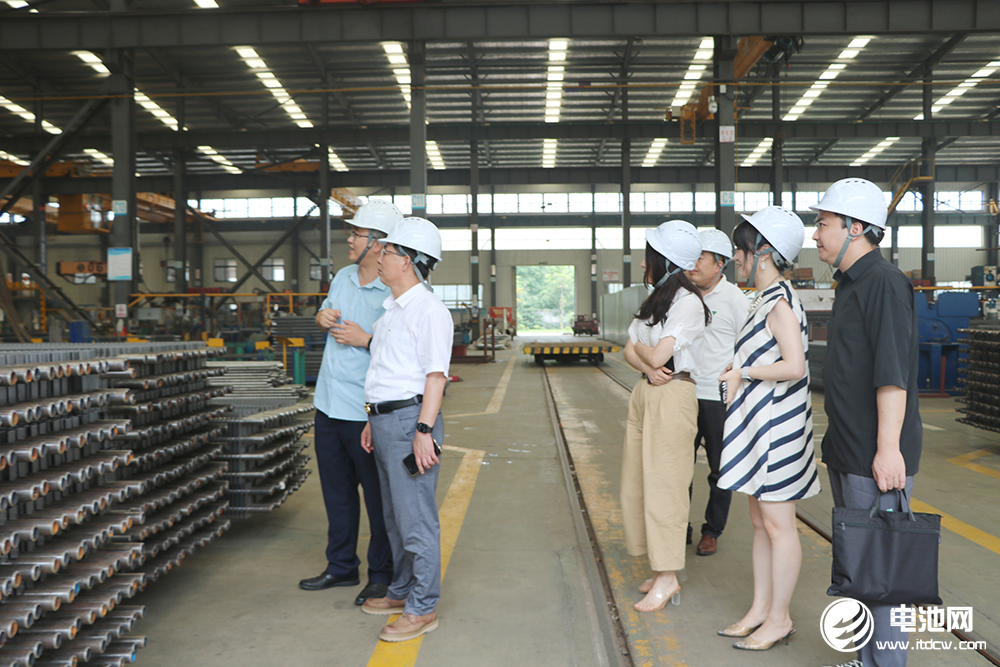 中關(guān)村新型電池技術(shù)創(chuàng)新聯(lián)盟秘書長(zhǎng)于清教一行參觀調(diào)研凱能科技 中關(guān)村新型電池技術(shù)創(chuàng)新聯(lián)盟秘書長(zhǎng)于清教一行參觀調(diào)研凱能科技