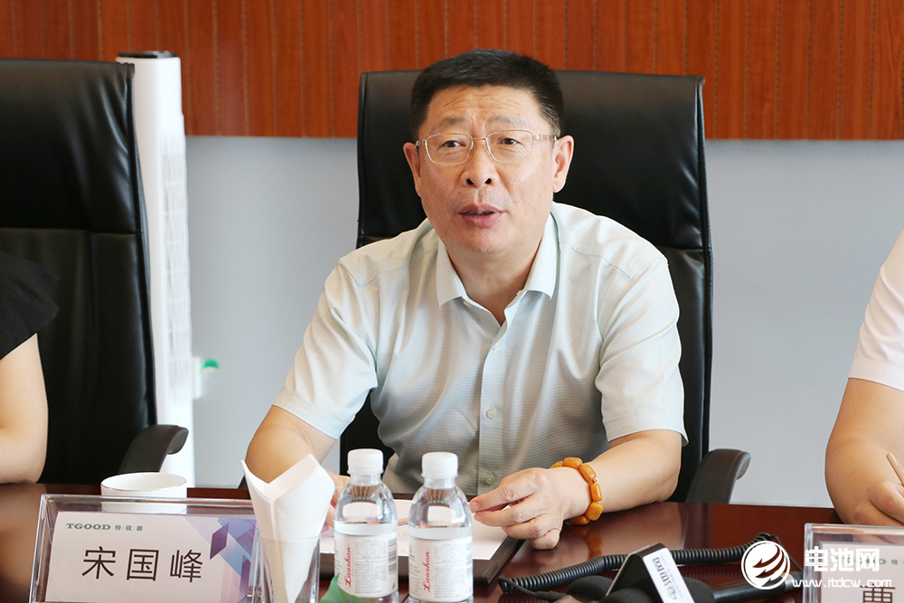 于清教一行到訪特銳德集團