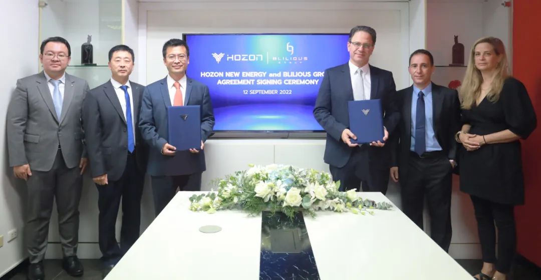 哪吒汽車與以色列領先的經銷商集團公司Blilious Group簽約戰略合作協議