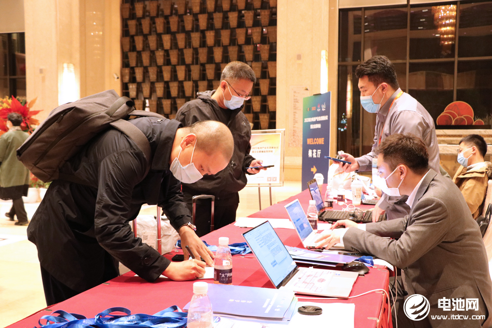 共赴邀約!2022動力電池產業生態圈會議暨企業家峰會今日報到