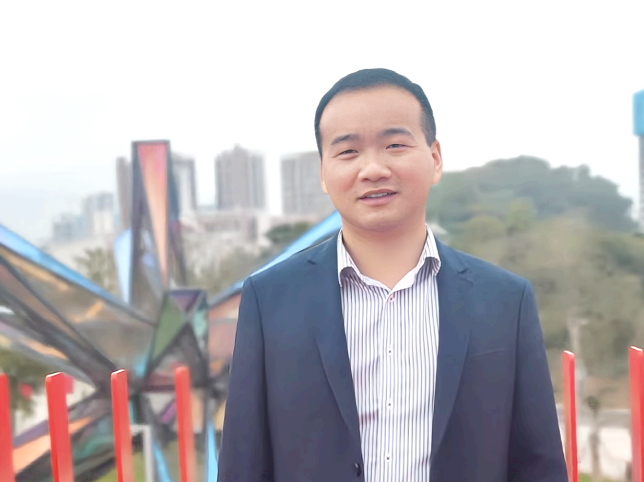 深圳華騰時代實業有限公司 總經理 潘林