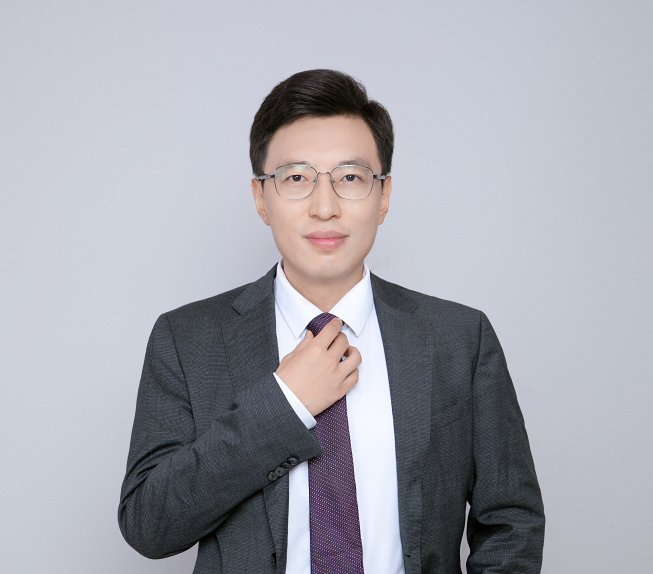 江蘇中關村嘉拓新能源設備有限公司 副總裁 周研