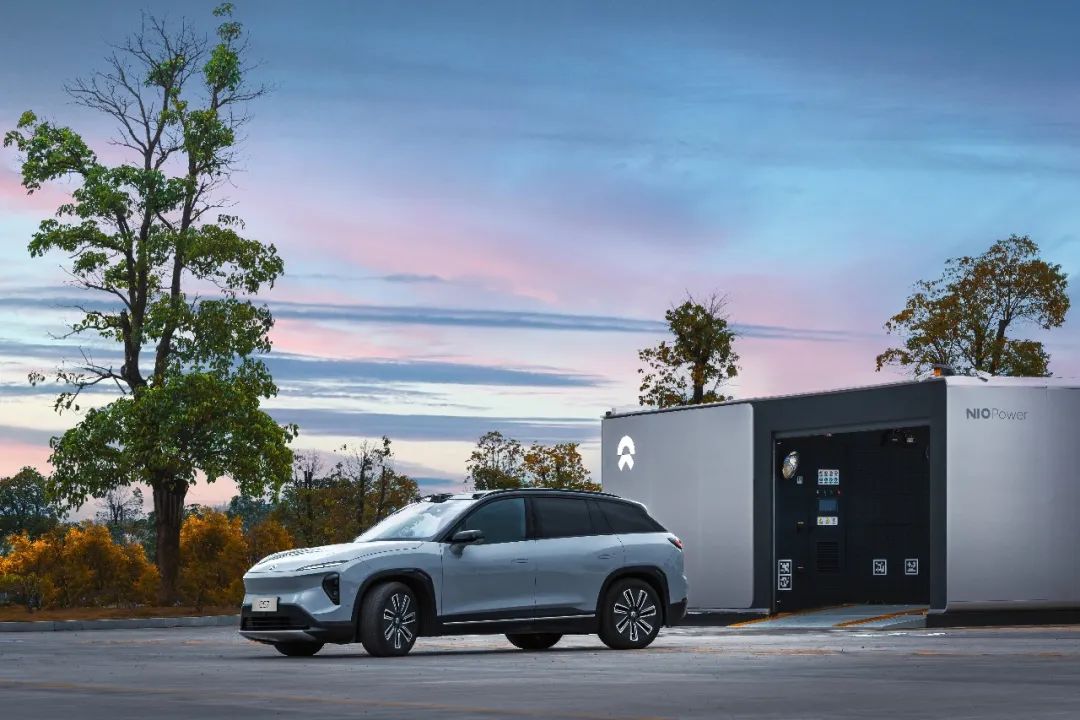 蔚來(lái)2023年將新增1000座換電站 第三代換電站大規(guī)模量產(chǎn)在即