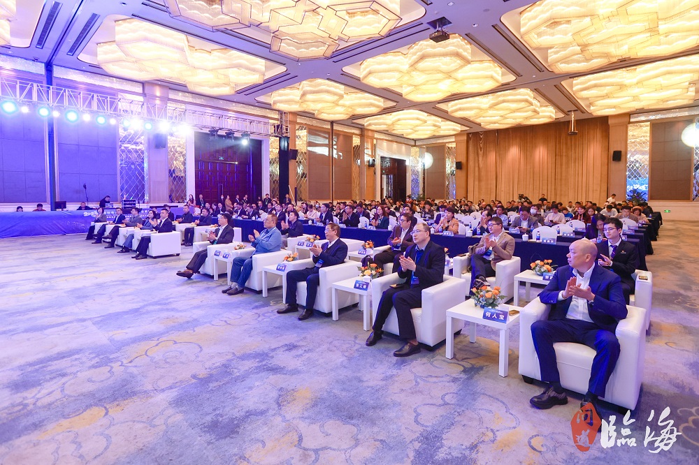 電池百人會“問道”臨海暨2023中國鈉電池產(chǎn)業(yè)生態(tài)圈企業(yè)家峰會現(xiàn)場 電池百人會“問道”臨海暨2023中國鈉電池產(chǎn)業(yè)生態(tài)圈企業(yè)家峰會現(xiàn)場