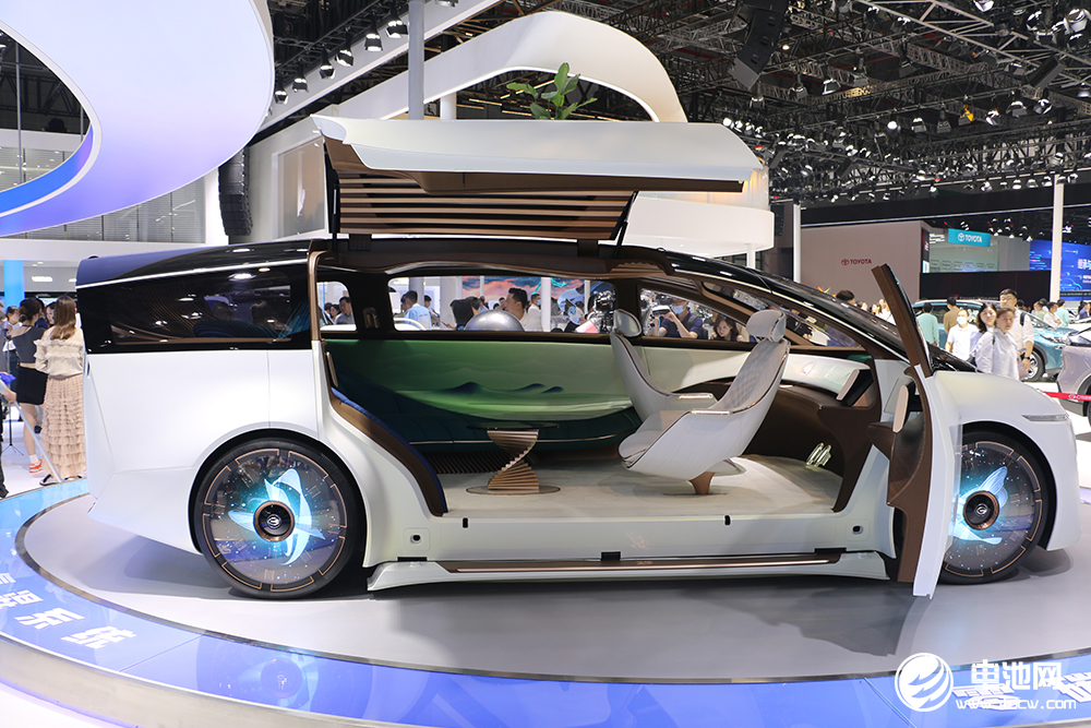 市占率達32.8%!8月我國新能源車產銷數據出爐