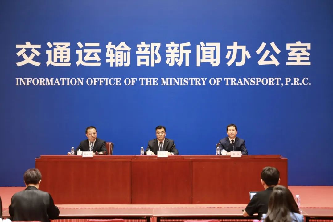 1.86萬個(gè)！全國(guó)近九成高速公路服務(wù)區(qū)已覆蓋汽車充電設(shè)施