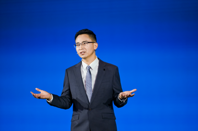 比亞迪股份有限公司副總裁、產品規劃及汽車新技術研究院院長楊冬生