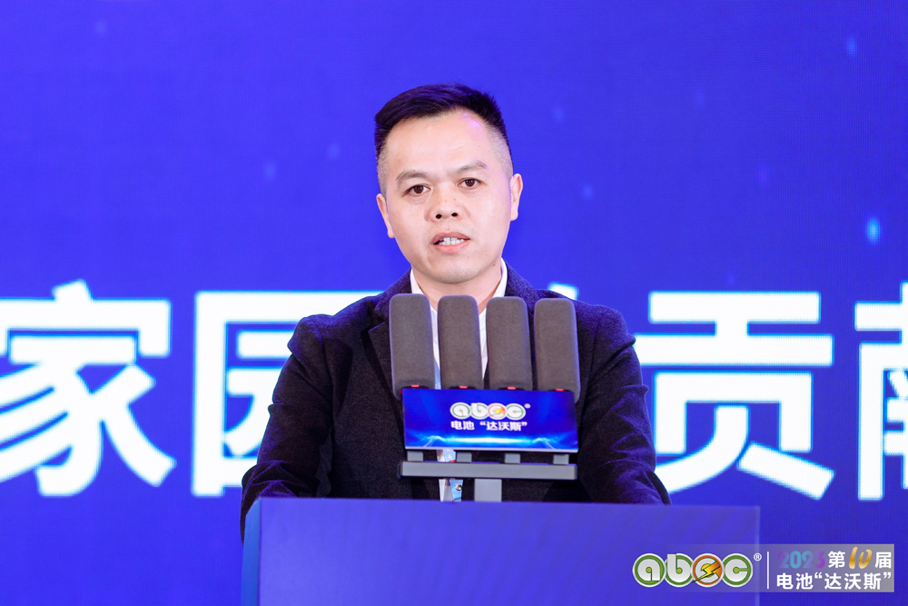 江西鑫鉑瑞科技有限公司研究院院長付爭兵