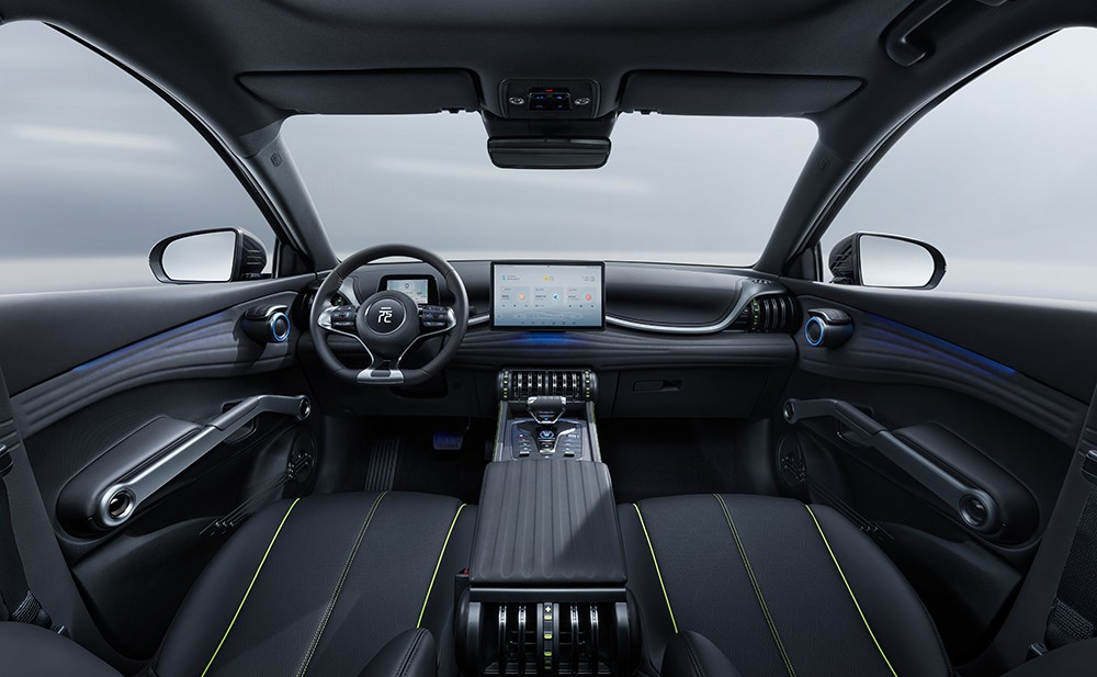 比亞迪王朝榮耀版壓軸好戲！元PLUS榮耀版11.98萬元起上市