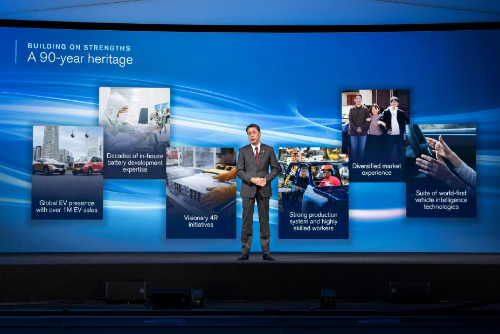 日產汽車 日產汽車