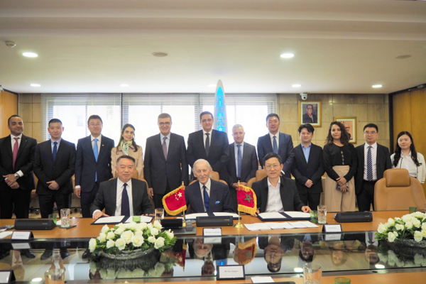 1715825784968721.jpg 1715825784968721.jpg