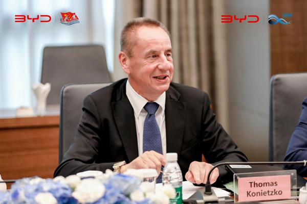 推動龍舟入奧!比亞迪與國際皮劃艇聯合會和中國皮劃艇協會戰略合作 推動龍舟入奧!比亞迪與國際皮劃艇聯合會和中國皮劃艇協會戰略合作