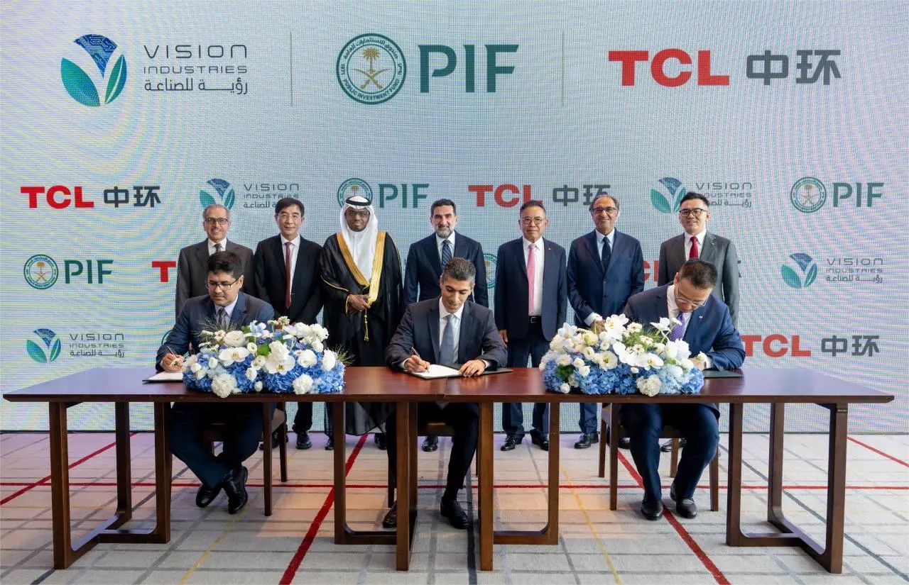 超百億投資！全球最大儲能項目！同日五家新能源中企“闖沙特”