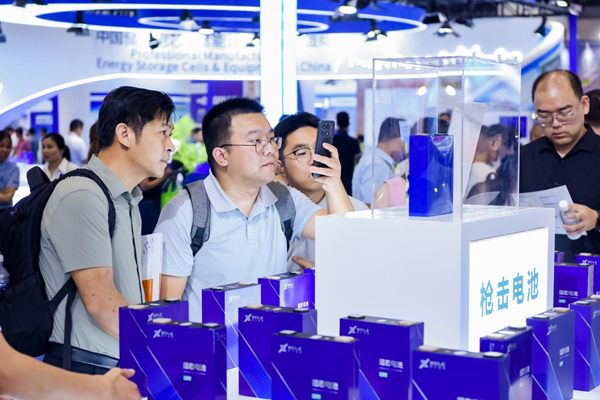 同質化競爭嚴重？低溫電池與固態(tài)電池量產先鋒走出差異化路線