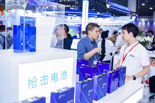 同質化競爭嚴重？低溫電池與固態(tài)電池量產先鋒走出差異化路線
