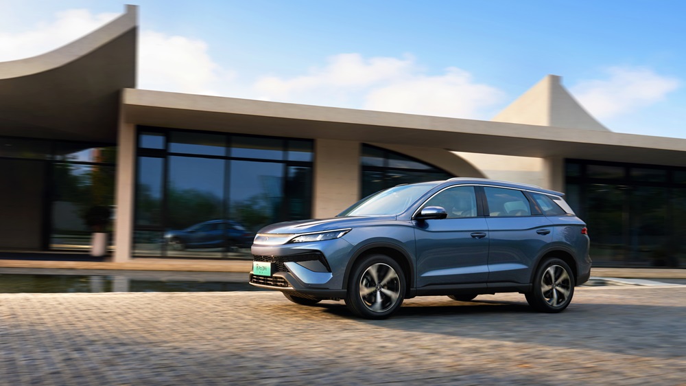 A級(jí)SUV油耗最低！第二代宋Pro DM-i上市 11.28萬(wàn)元起