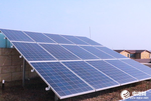 中國新能源發電裝機規模達12.7億千瓦 占比超四成 中國新能源發電裝機規模達12.7億千瓦 占比超四成