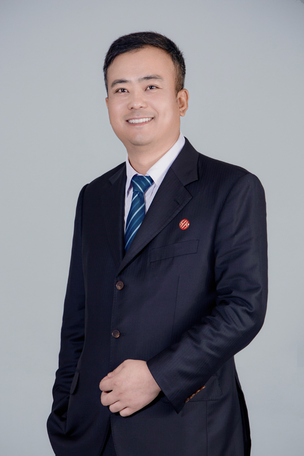 第14屆(2024年)中國電池行業年度人物:何愛彬 第14屆(2024年)中國電池行業年度人物:何愛彬