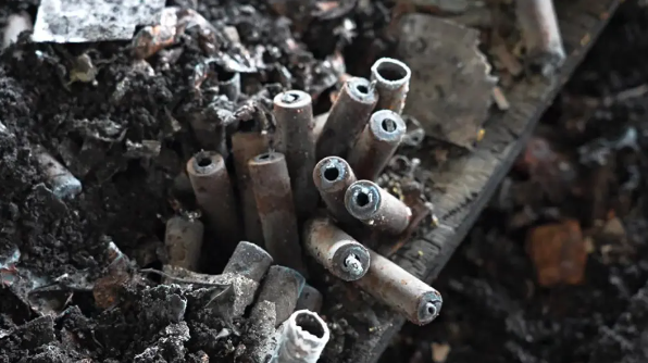 靜靜堆放的鋰電池也會爆炸?廣東佛山一電池廠燒了…… 靜靜堆放的鋰電池也會爆炸?廣東佛山一電池廠燒了……