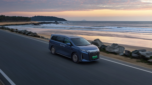 引領中大型智能MPV新趨勢！比亞迪夏售價24.98萬元起