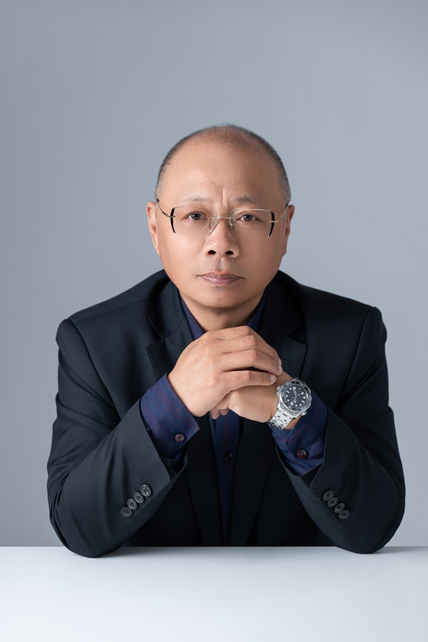 江蘇九九久科技有限公司 總經理 夏建華 江蘇九九久科技有限公司 總經理 夏建華