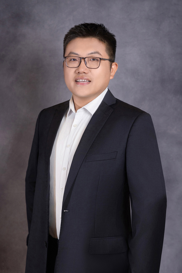 清陶（昆山）能源發展集團股份有限公司 總經理 李崢