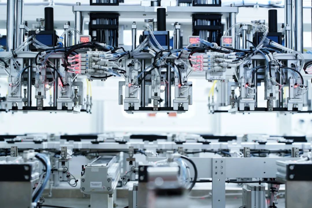 【一周項目動態(tài)】多個電池回收項目更新動態(tài)！晶科能源和億緯鋰能量產(chǎn)電芯