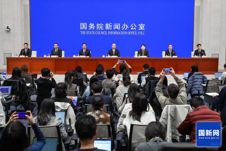 我國消費品品種總量達2.3億種 人形機器人等創新型產品供給穩步提升