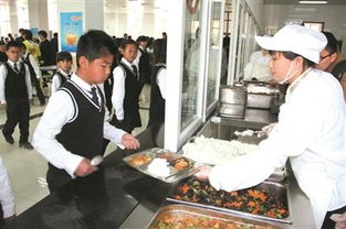 渾南區機關餐飲服務中心 35所學校食堂實現“明廚亮灶”，筑牢校園食品安全防線